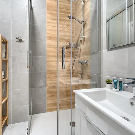 Appartement Lovely 31